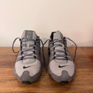 Nike Shox NZ Men’s 9.5 Running Sneakers - Dark Grey/Cool Grey/Black